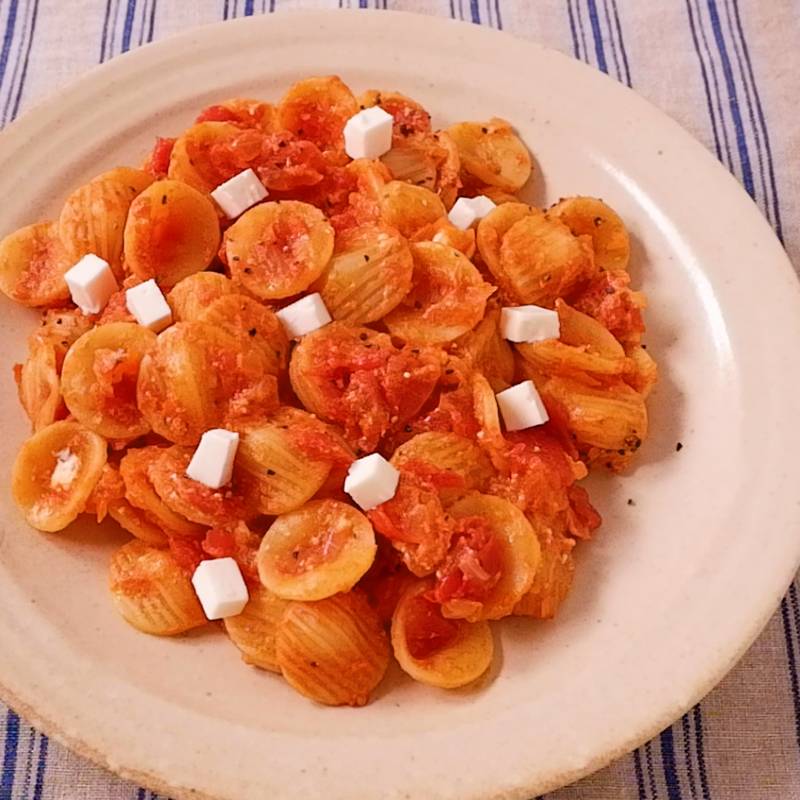 フェタチーズとトマトのパスタ 作り方 レシピ クラシル
