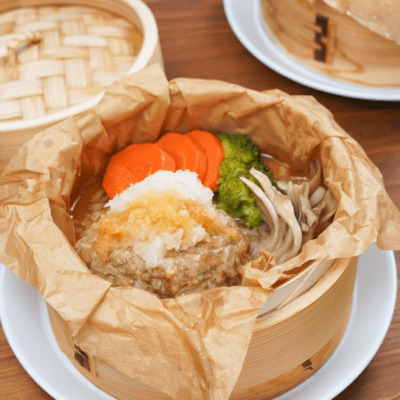 せいろでふわっとジューシー ハンバーグプレート