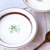 玉ねぎと豆腐の白味噌仕立て和風ビシソワーズ