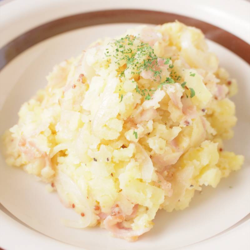 ポーランドソーセージとマスタードポテトサラダのレシピ