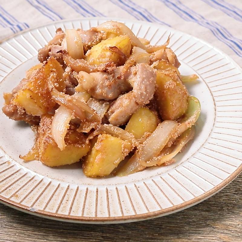 鶏もも肉とじゃがいもの明太子炒め 作り方 レシピ クラシル
