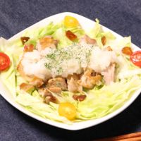 チキンステーキ おろし塩レモンソース