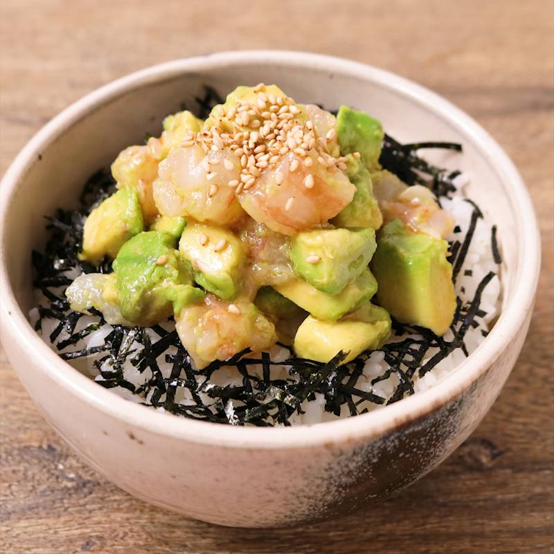エビアボカ丼 作り方・レシピ | クラシル