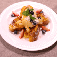 ハッピーな朝食!フランスパンでフレンチトースト
