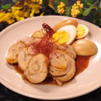 しっとりジューシー!煮鶏のチャーシュー