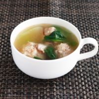 鶏団子スープ