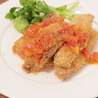 トマトソースでサッパリ イタリアン風サンマフライ