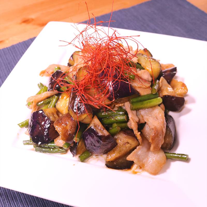 スタミナ満点 ニンニクの芽と豚肉の炒め物 作り方 レシピ クラシル
