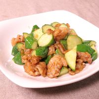 豚肉ときゅうりのオイスターソース炒め