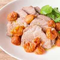 豚肩ブロックとミニトマトのホイル焼き