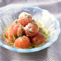ひと手間加えて美味しい ミニトマトのサラダ