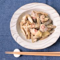 塩麹で漬け込む 鶏とごぼうの炊き合わせ