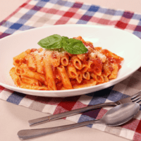 ニンニク香るイタリアン!トマトソースペンネ