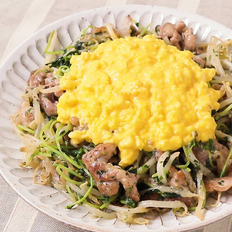 おもちの和風もやしあんかけ 作り方 レシピ クラシル