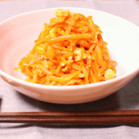 沖縄家庭料理!にんじんしりしり
