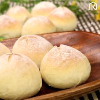 手軽に作れるふんわり白パン
