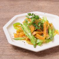 アスパラのリボンサラダ