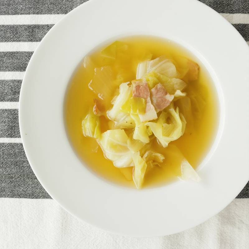 キャベツのシンプルスープ 作り方 レシピ クラシル