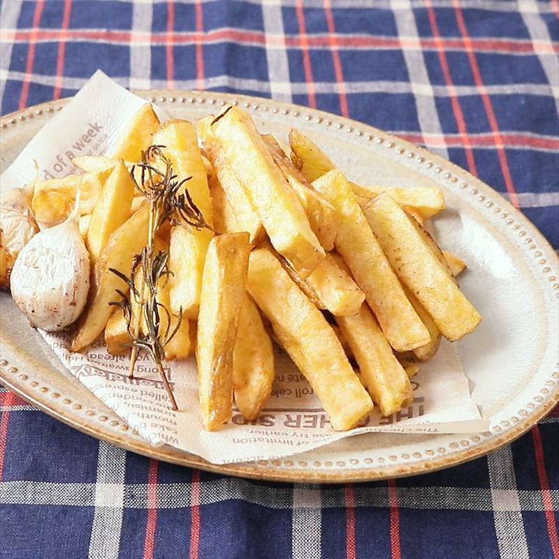 ローズマリーローストポテトのレシピ