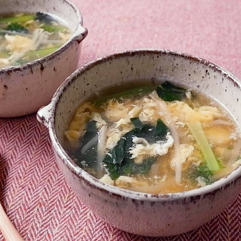 小松菜としめじのたまごスープ 作り方 レシピ クラシル 小松菜としめじのたまごスープ 作り方 レシピ クラシル