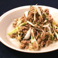 島らっきょうの肉味噌和え