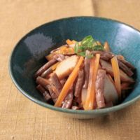 ぜんまいとさつま揚げの煮物