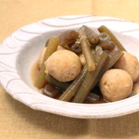 ふきと鶏団子の煮物