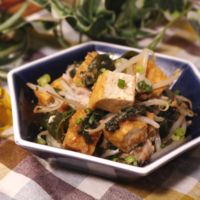 電子レンジでご飯がススムもう一品 豚肉ともやしの梅ごま和え