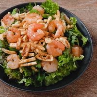 エビとカリカリ油揚げの和風サラダ