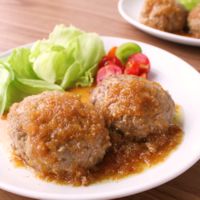 タネにもソースにも 梨おろしハンバーグ