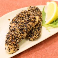 味付けは塩麹のみ!フライパンでささみのごま揚げ