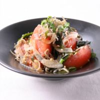 トマトの中華風サラダ