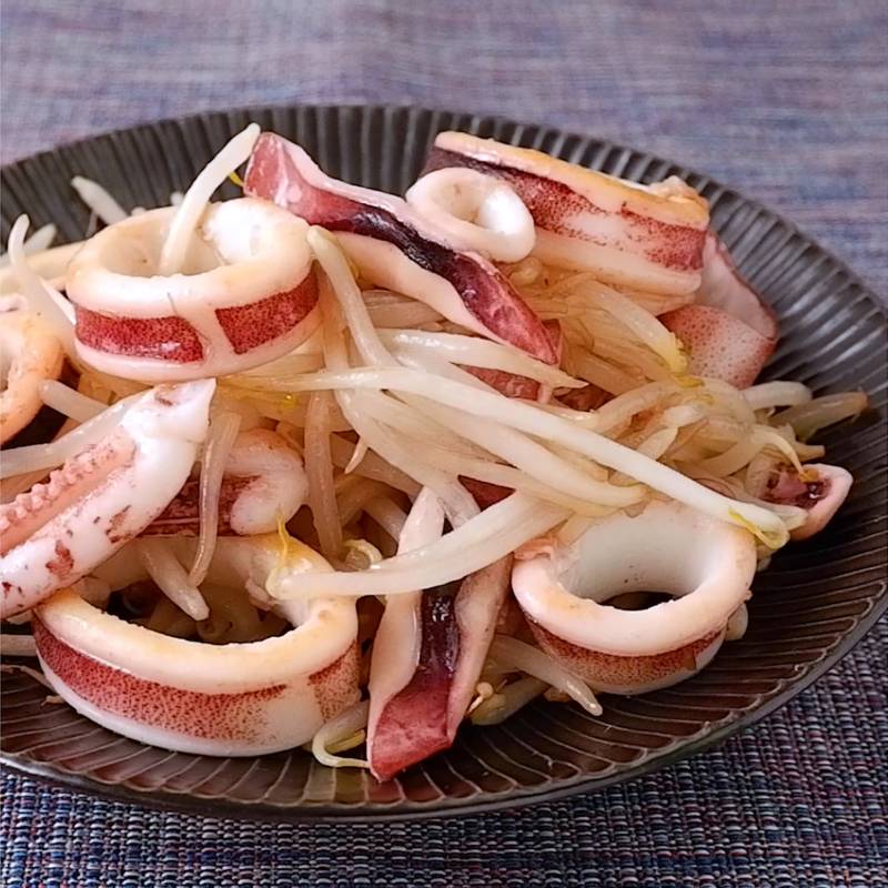 イカともやしのガーリック炒め 作り方 レシピ クラシル