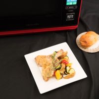添え野菜も同時に作れる! ローストチキン